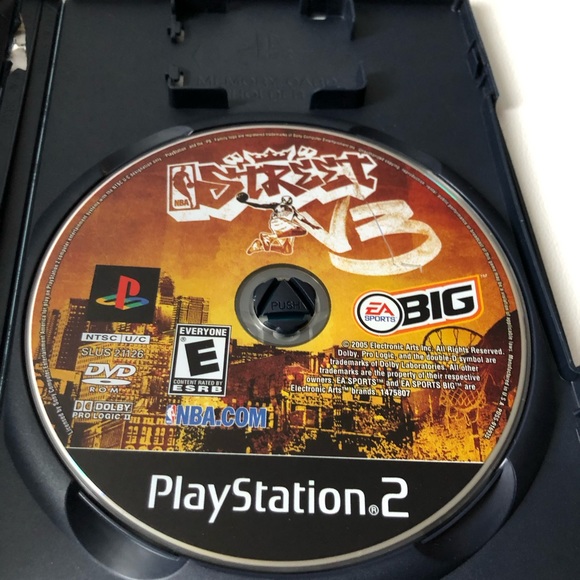 NBA Street V3 (Sony PlayStation 2, 2005) No Manual, Tested - Picture 2 of 4